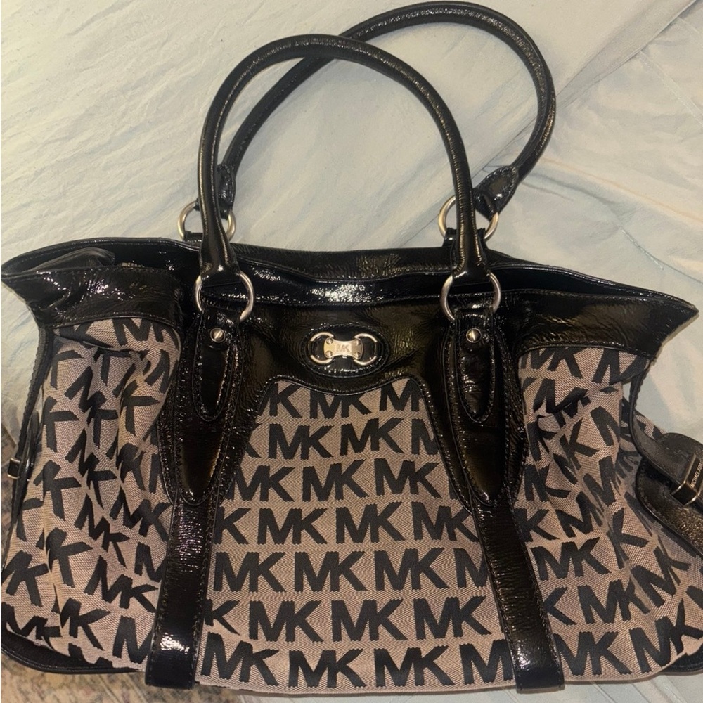 Michael Kors handbag